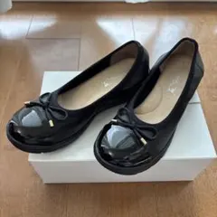 【美品✨新品未使用】ラックラック 空飛ぶパンプスバイカラー軽量 黒 22.5cm