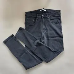 ZARA ダークグレー スキニーデニム 32