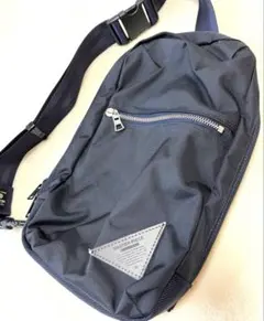 【超美品】master-piece ショルダーバッグ ネイビー　　ナイロンのサムネイル