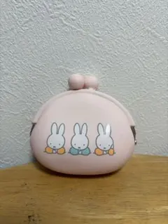 Item thumbnail for item e516dfae-ab80-4654-bab5-94167c6e1e05