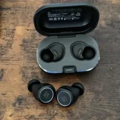 新品未使用品　Beoplay E8 ブラック Bang&Olufsen B&O PLAY Beoplay E8 2.0 価格比較 - 価格.com