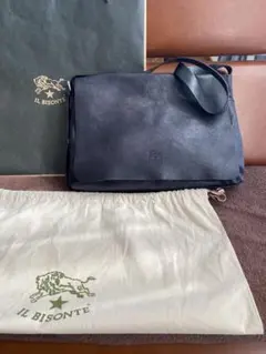 イルビゾンテ　ショルダーバック