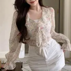 フラワープリント リボン付きブラウス