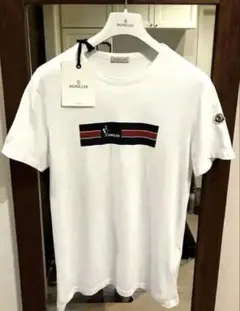 新品タグ付 モンクレール Tシャツ 刺繍ロゴ ラバーロゴワッペン