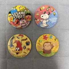 USJ 缶バッジ 4個セット - メルカリ