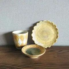 新品 工房いろはさんの小皿と豆皿・フリーカップ3点set④ やちむん