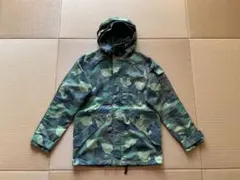 H&M マウンテンパーカー　カモフラージュ