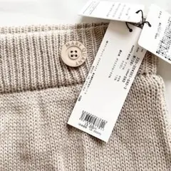 【新品未使用】MARY QUANT ポイントボタン ニットスカートのサムネイル