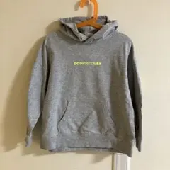 DC SHOE CO USA パーカー　120センチ