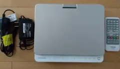 【美品】東芝 REGZA ポータブル ブルーレイプレーヤー SD-BP900S SD-BP900S/TOP｜レグザブルーレイ/レグザタイムシフトマシン｜REGZA