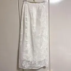 ストラ♡メッシュレース刺繍スカートのサムネイル
