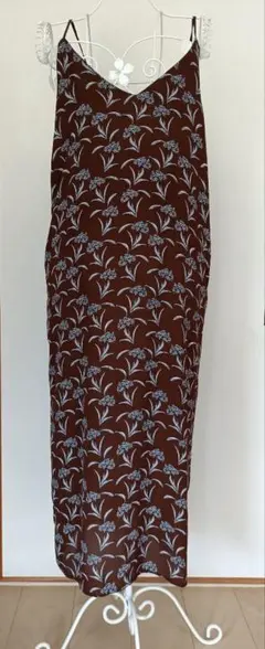 ブラウン花柄キャミソールワンピース