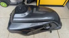 VT250Z タンク CBR400F 仕様 タンク VT250FE - メルカリ