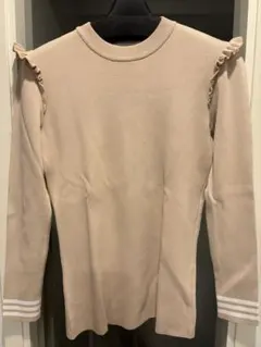 【emaru様専用】bordersの肩フリルニット