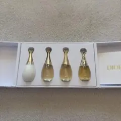 【新品】Dior バースデーギフト クリスタル会員　美容液サンプルプレゼント