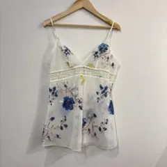 PEACH JOHN ピーチジョン 花柄刺繍 キャミソールのサムネイル