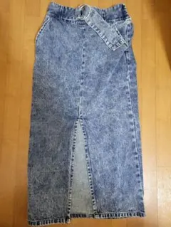 デニムスカート