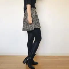 キュロットスカート　モノトーンスカート　幾何学　モダン　ヒョウ柄
