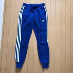 adidas originals スウェットパンツ