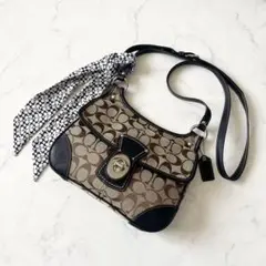 コーチ シグネチャー ターンロック ショルダーバッグ キャンバス レザーベージュ