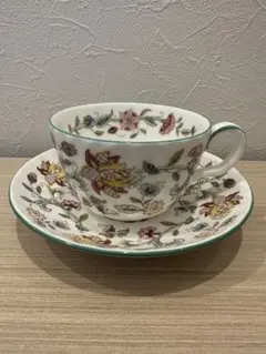 MINTON ミントン 花柄 ティーカップとソーサーセット
