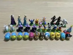 チョコエッグ　ディズニーがメインで、ミニオン付き