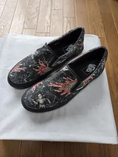 Item thumbnail for item f7481954-ed7a-4f90-af68-12ca985f25b2