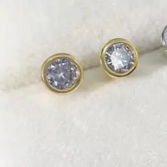 ピアス ゴールド　バイザヤード　czダイヤモンド
