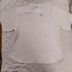 ユニクロ　ワッフルクルーネックＴ 半袖　Lサイズ　オフホワイト