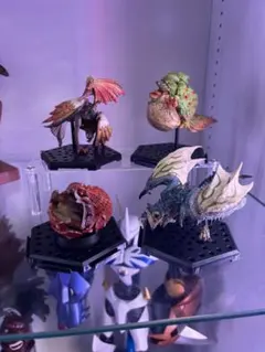 モンハン　フィギュア　4体セット