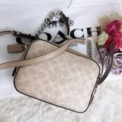 美品☆COACHコーチ 2wayショルダーカメラバッグ タッセル ベージュ