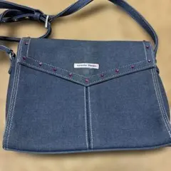 Samantha thavasa バック