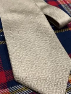 美品　Burberry London バーバリー　 ネクタイのサムネイル