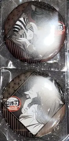 鬼滅の刃　DINING　お楽しみくじ　狛治・小雪缶バッジ