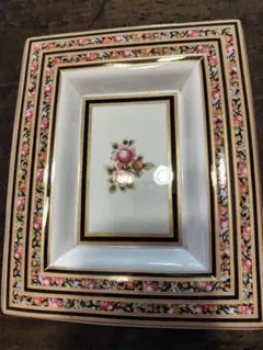 Item thumbnail for item 3dc15629-ced8-473e-8bf1-c815904e684d