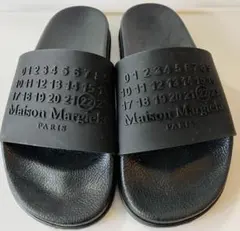 Maison Margiela ナンバーロゴ スライドサンダル 42 ブラックのサムネイル