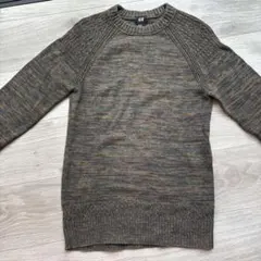 美品 H&M クルーネック ニット セーター ブラウン系のサムネイル