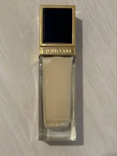 TOM FORD アーキテクチャーラディアンスファンデーション バニラのサムネイル