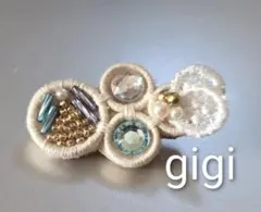 ビーズブローチ ブローチ