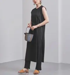 SACRA コットンリネン ノースリーブ ワンピース 黒のサムネイル