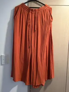 ニコアンド　ガウチョパンツ