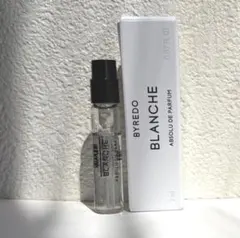 BYREDO BLANCHE ABSOLU 2ml 香水のサムネイル