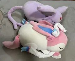 すやすやニンフィア　　ぬいぐるみ　ポケモンセンターのサムネイル