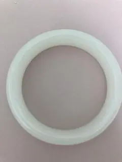 翡翠　ネフライト　バングル