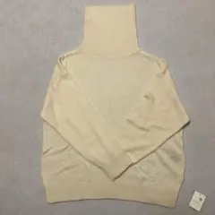 タートルネック ニットプルオーバー