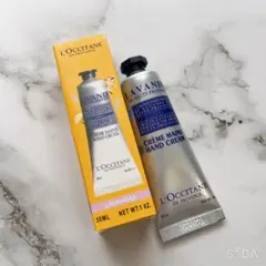 【新品 即購入ok】ロクシタンハンドクリーム A ラベンダー