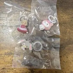 サンリオキャラクターズ　ゆるっとめじるしアクセサリー　3種セット　ガチャ