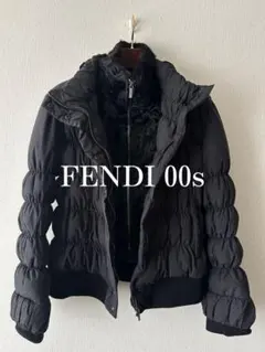 FENDI スキージャケット/カジュアルフード付きブラックジャケット 