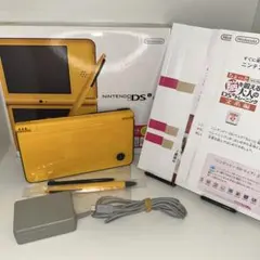 ニンテンドーDSILL 本体 イエロー 7201 - メルカリ