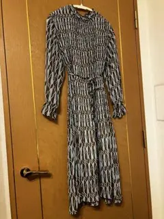 ワンピース　ブルー×ブラウン柄　プリーツ　Fサイズ